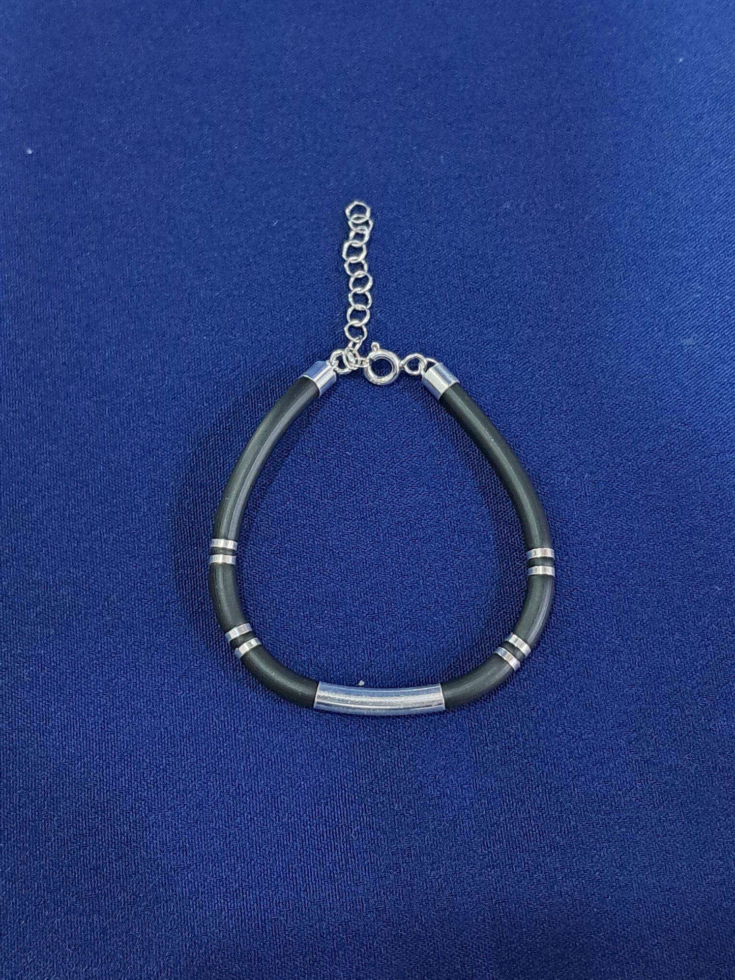 Kid's Rubber bracelet with silver (single)