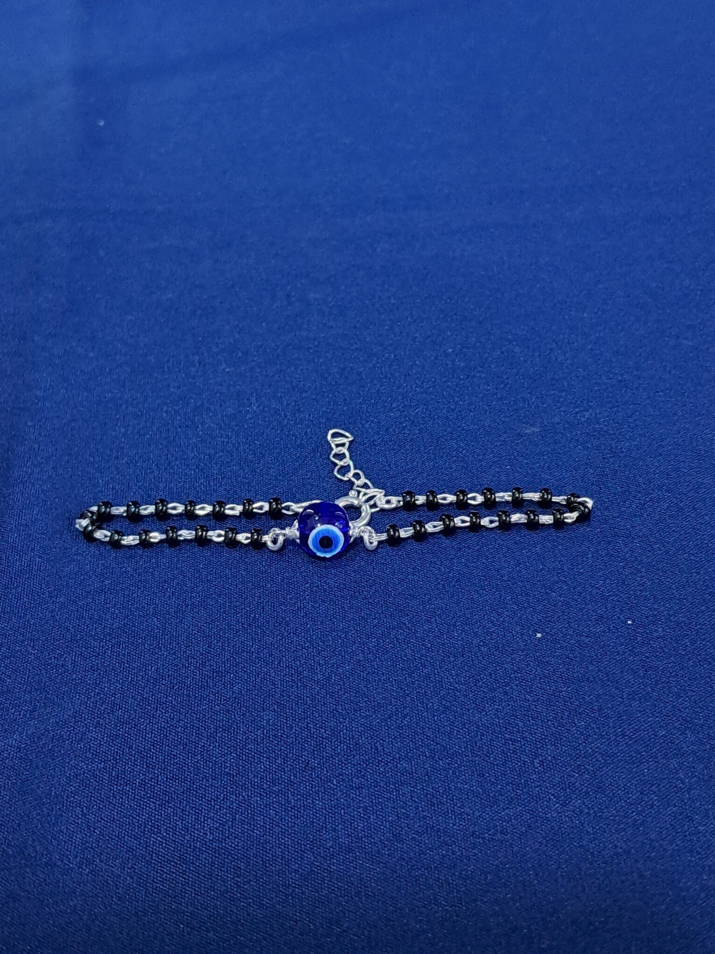 Kid's beaded silver evil eye bracelet (single)