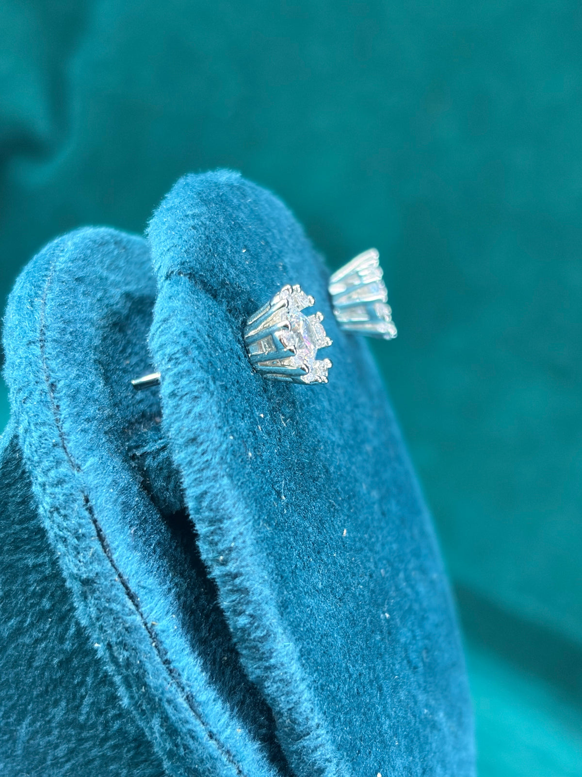 Starburst Cluster Stud Earrings – Pave Sparkle, 925 Silver