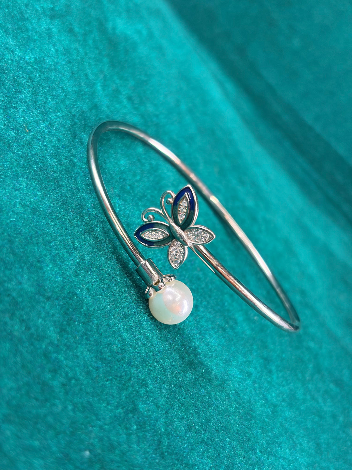 Butterfly Charm Kada Bracelet – Pearl Drop, 925 Silver