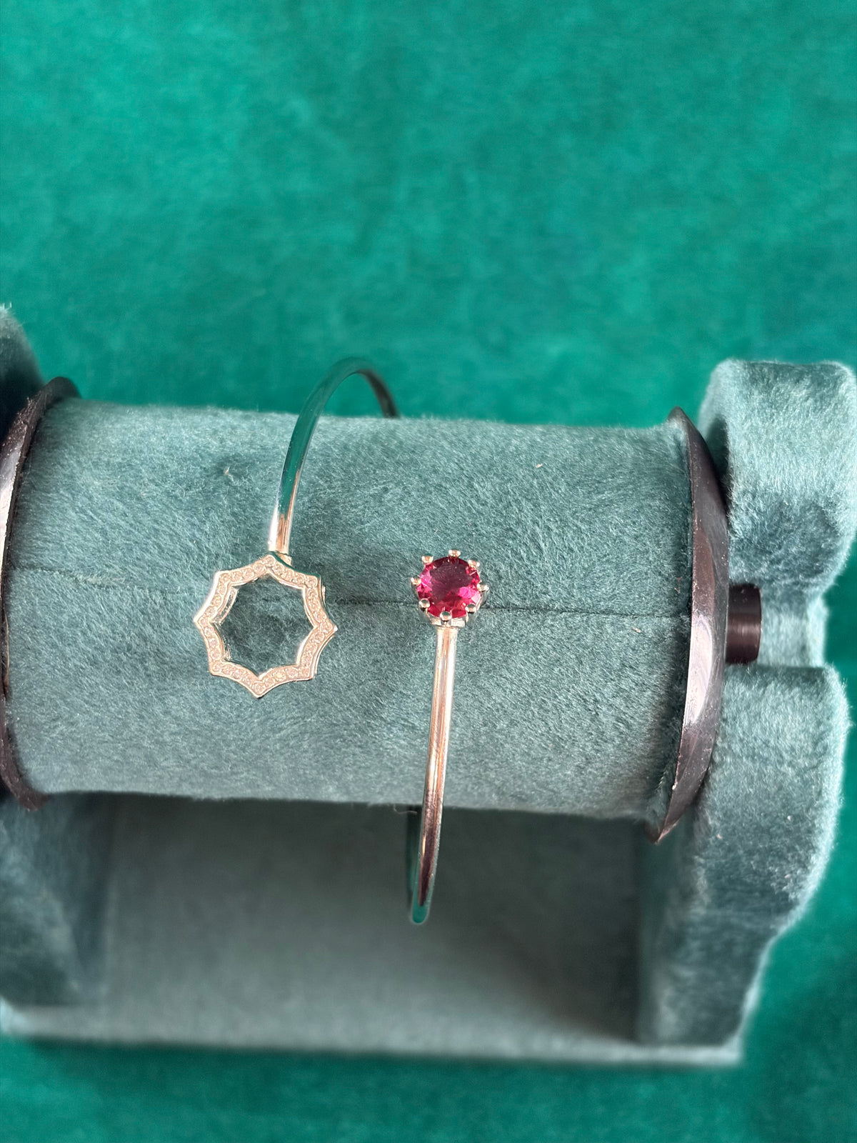 Ruby-Tone Hexagon Bangle, 925 Silver