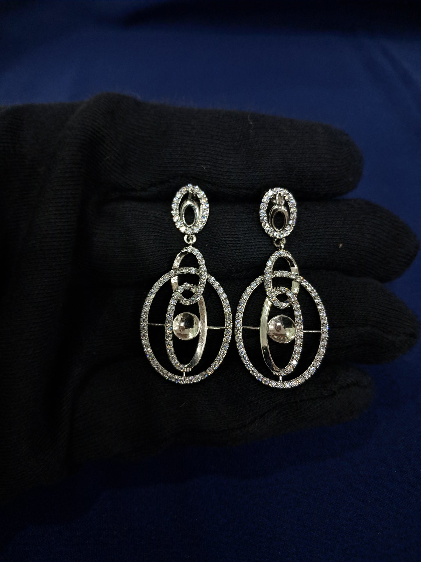 Platinum polished 925 earrings