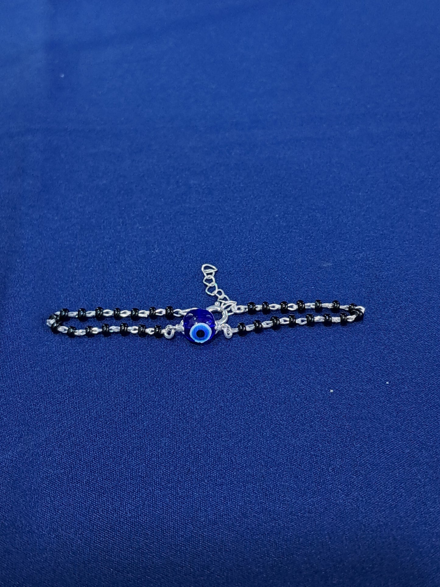 Kid's beaded silver evil eye bracelet (single)