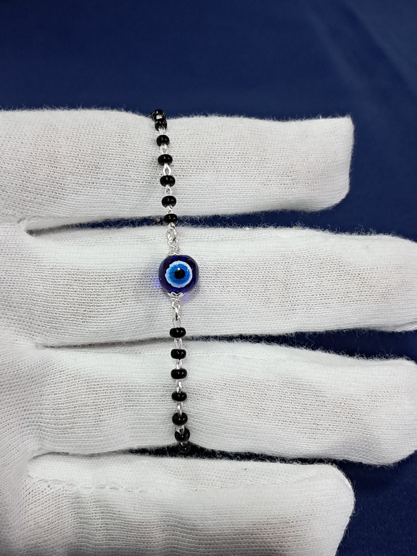 Kid's beaded silver evil eye bracelet (single)