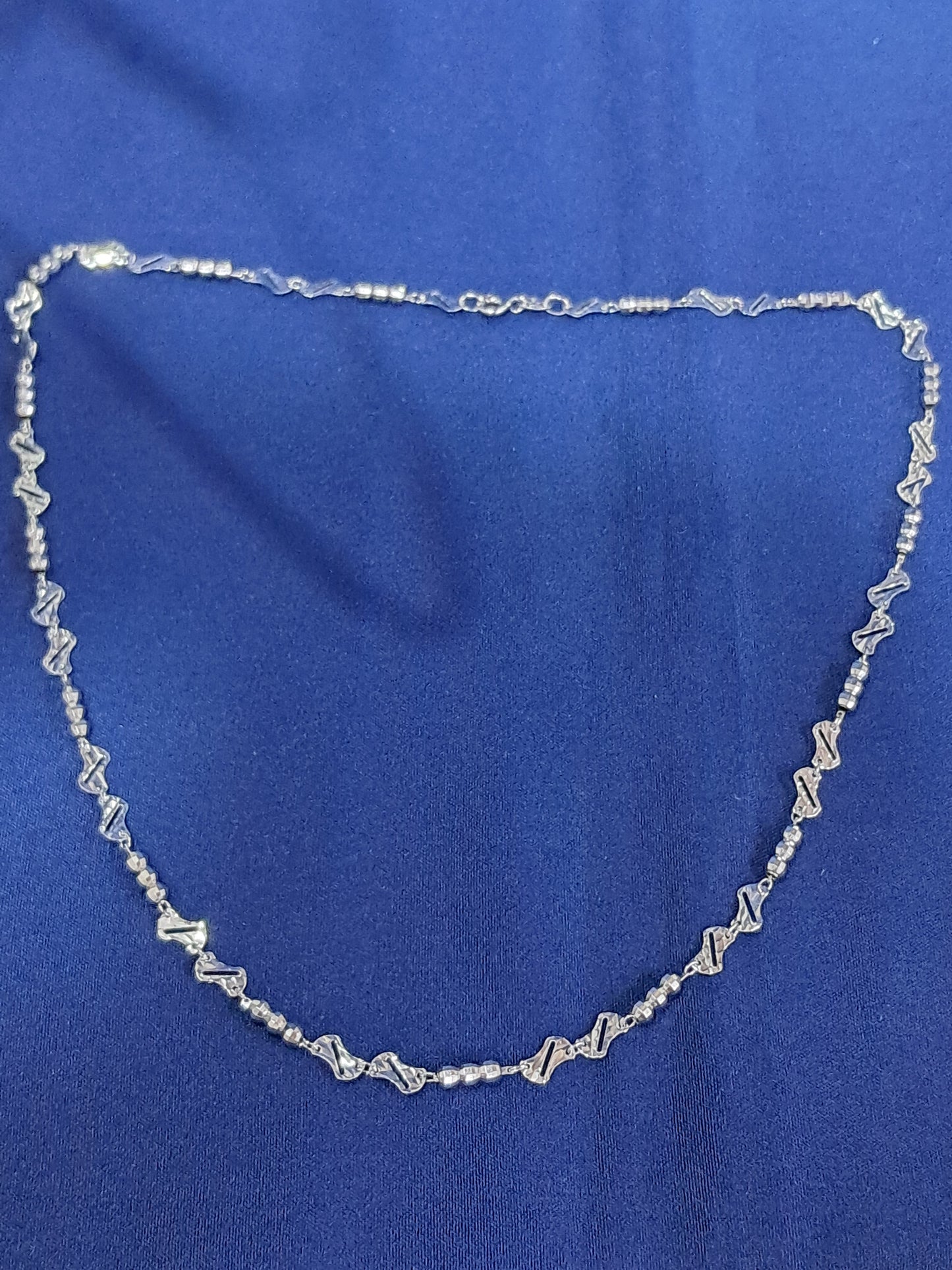 Fancy silver chain