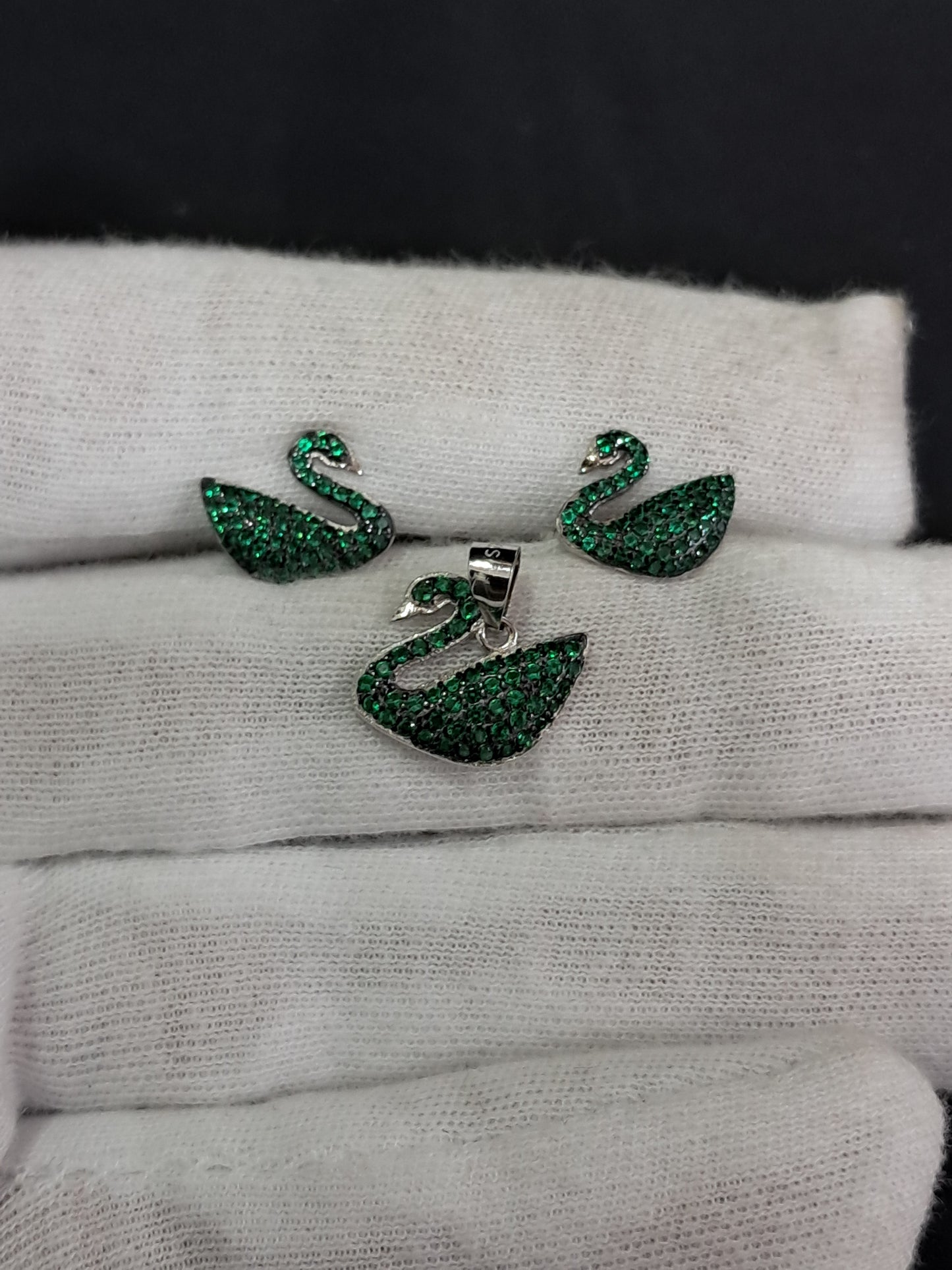 Green swan 925 pendant set