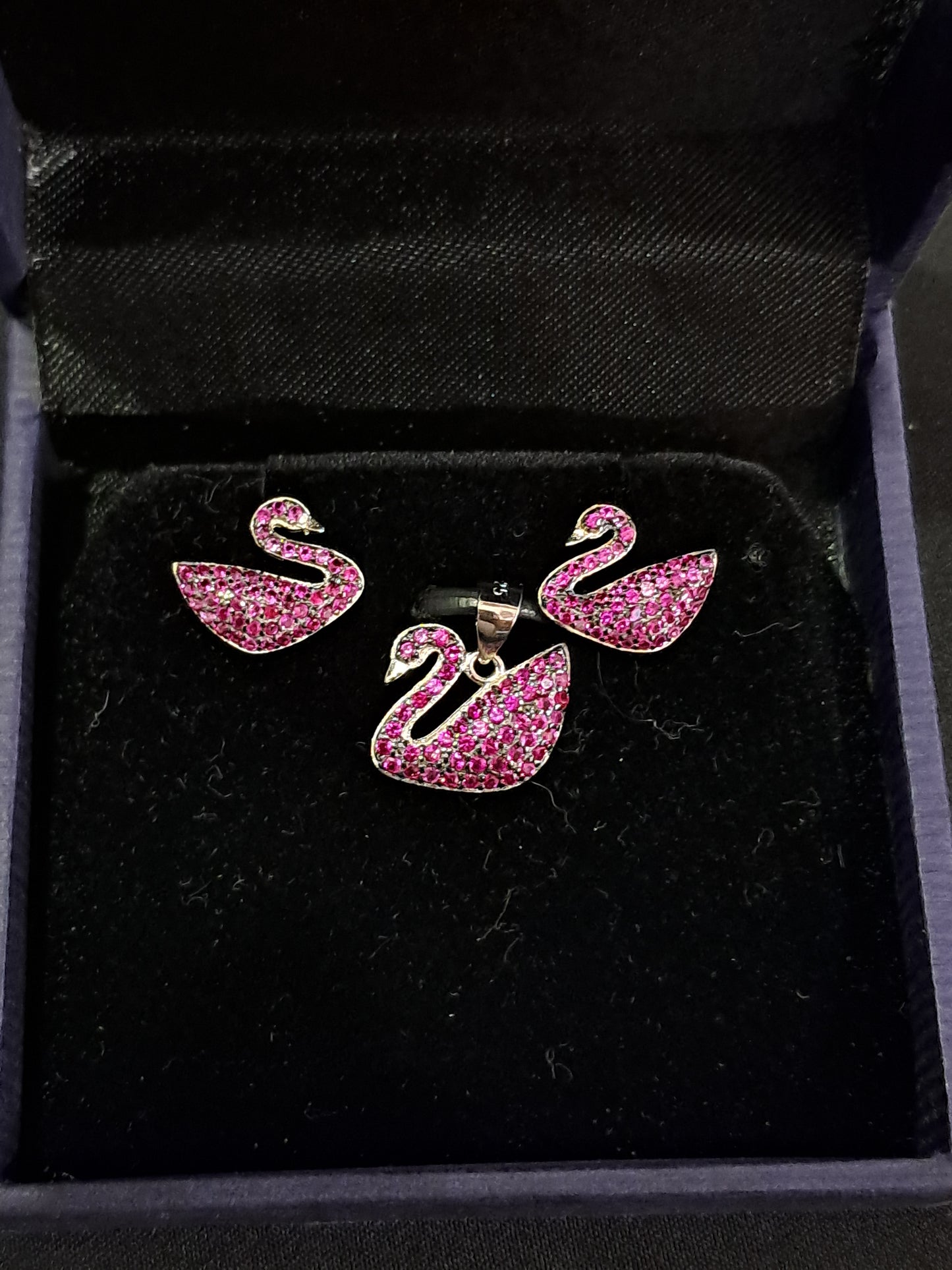 Pink swan 925 pendant set