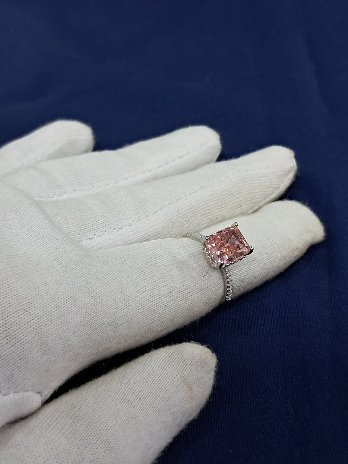 Tangy pink fancy solitaire 925