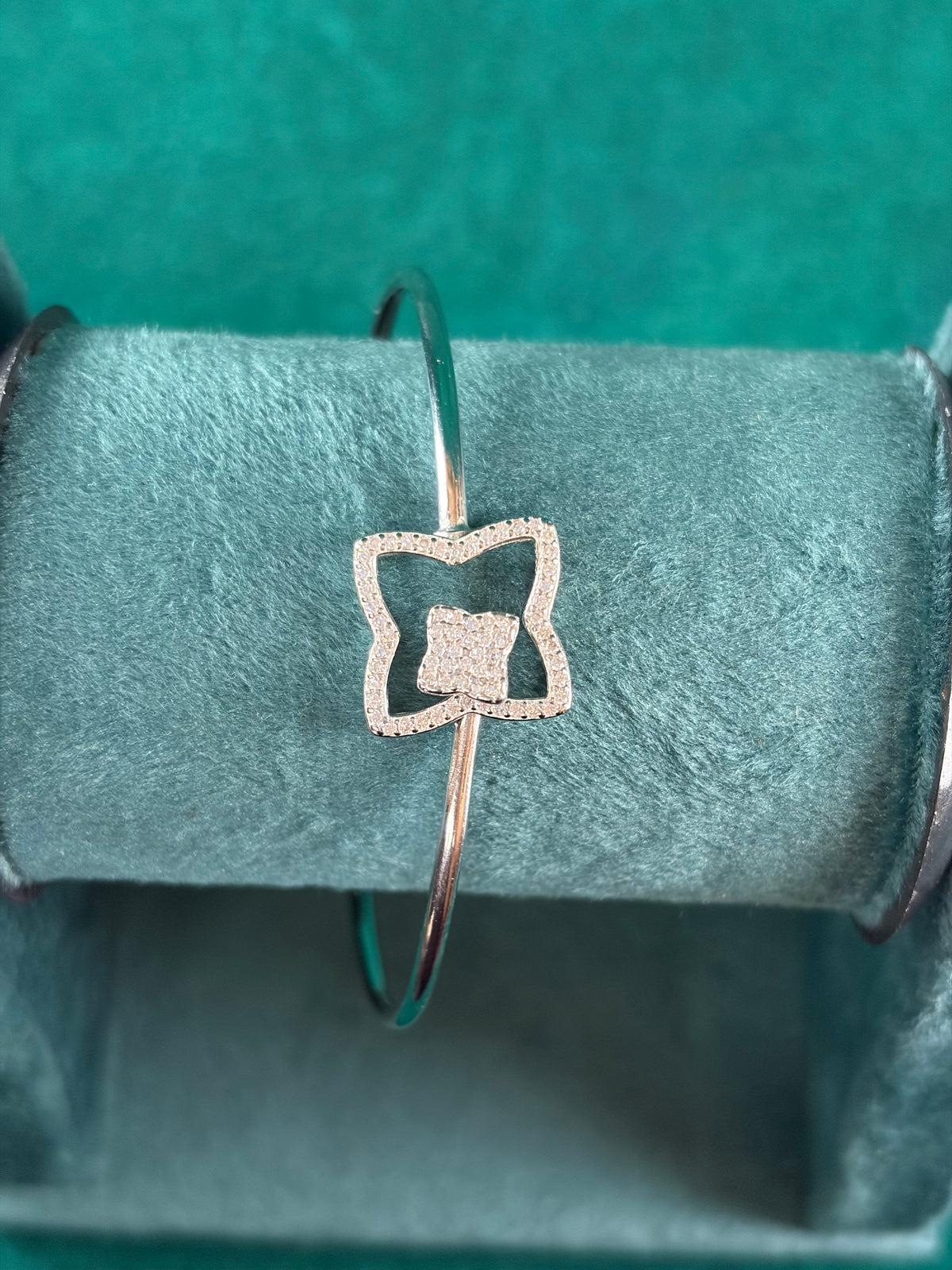 Star Outline Bangle, 925 Silver