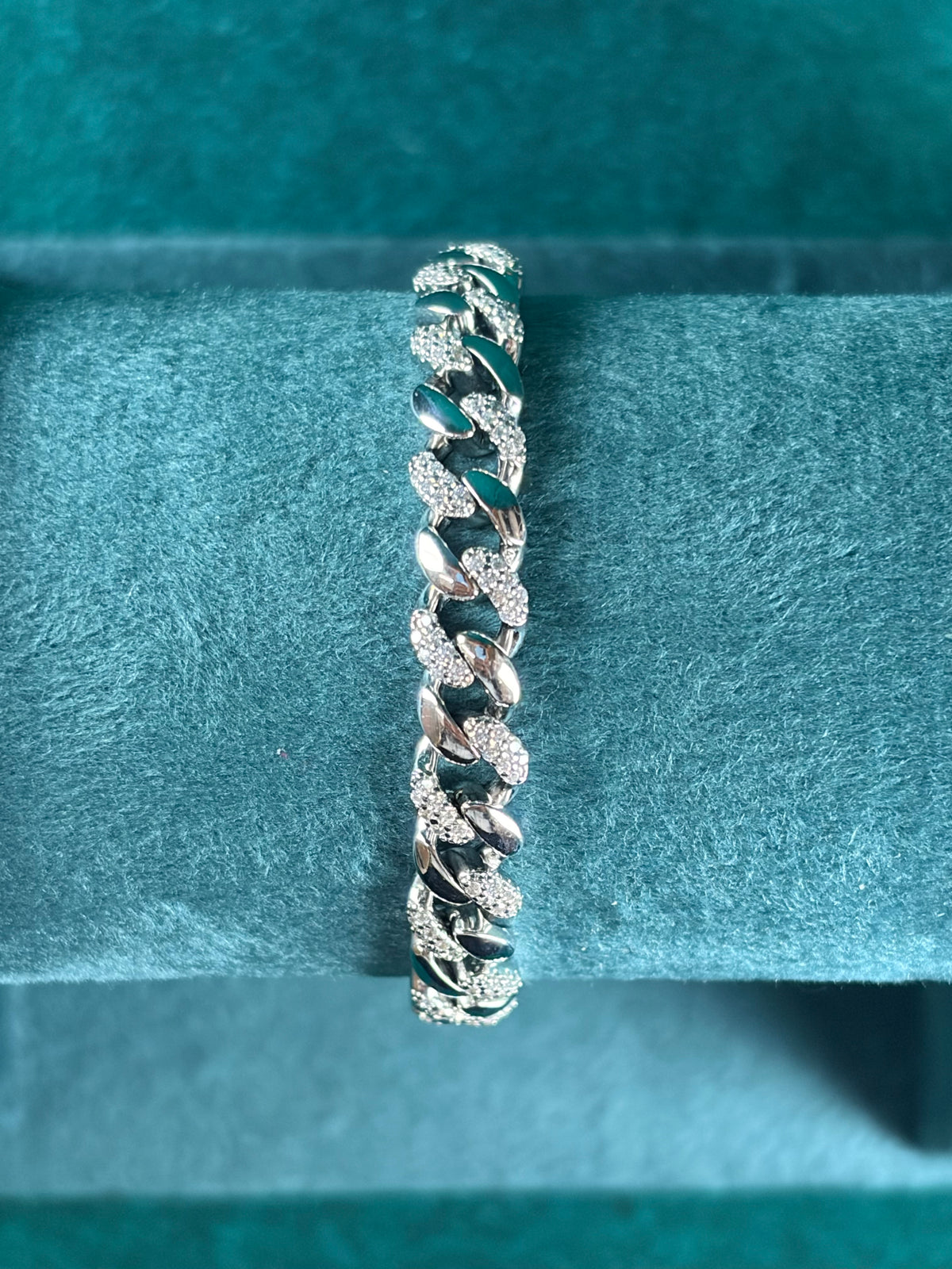 Pave Curb Chain Bracelet – Interlocking Links, 925 Silver