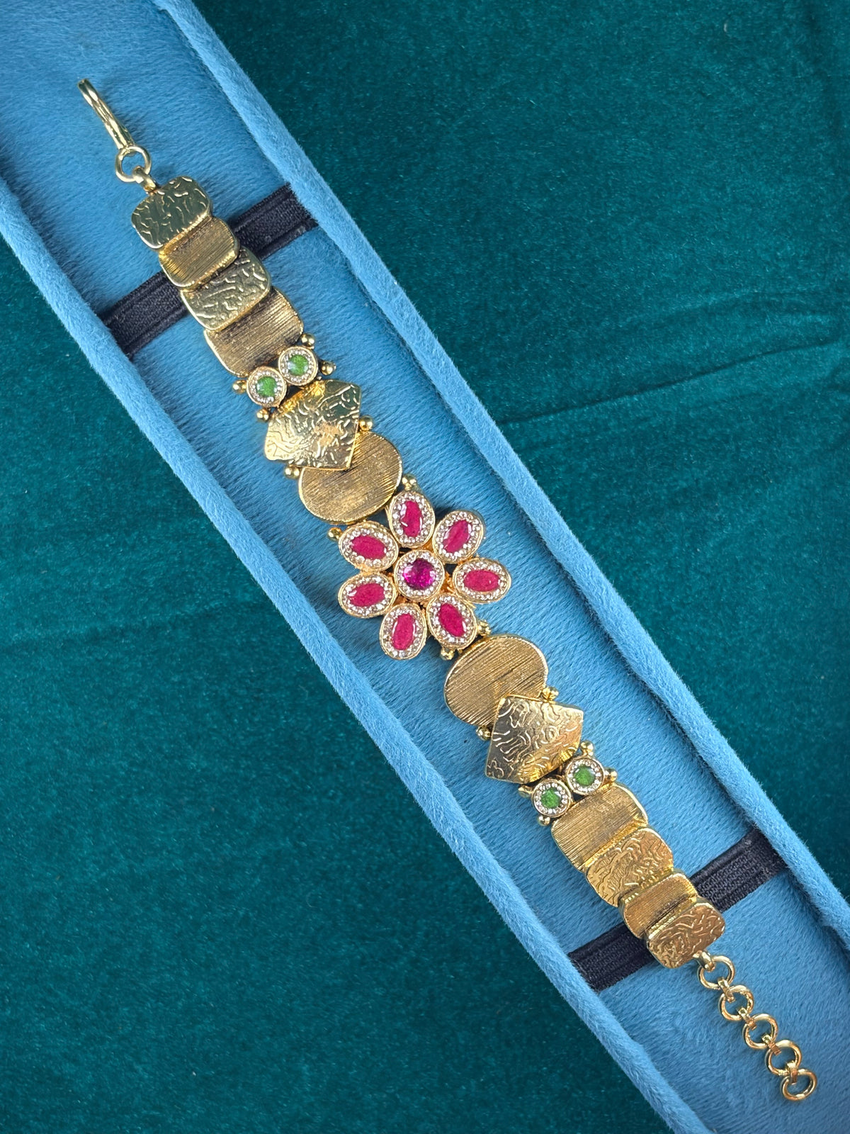 Antique Flower Bracelet – Ruby-Tone Marquise Petals, 925 Silver
