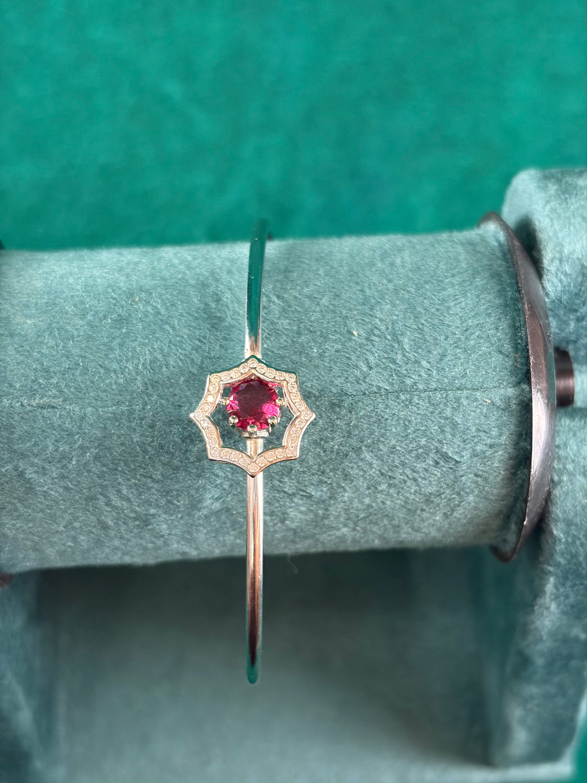 Ruby-Tone Hexagon Bangle, 925 Silver