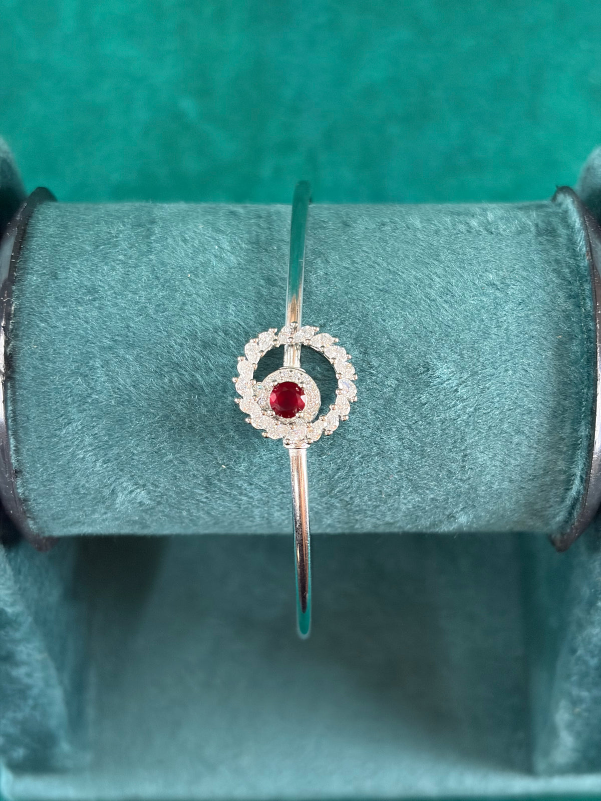 Ruby-Tone Sunburst Bangle, 925 Silver