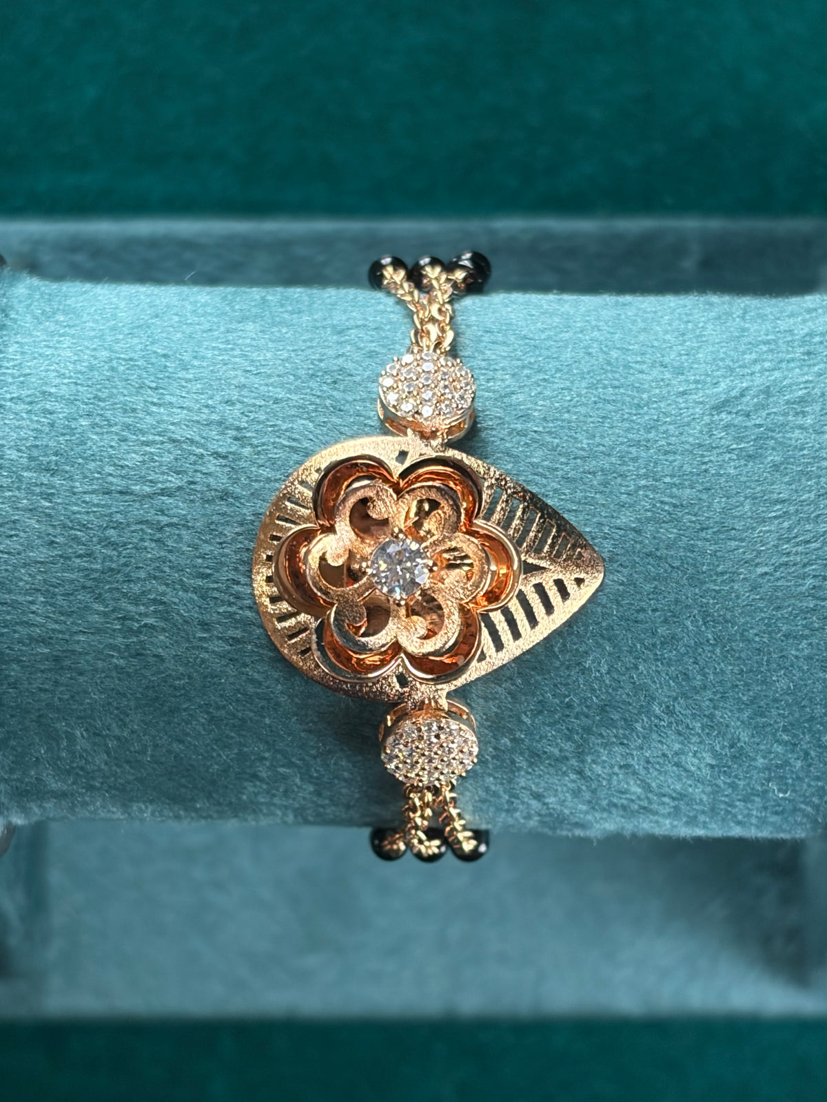 Filigree Flower Charm Bracelet – Teardrop Motif, 925 Silver