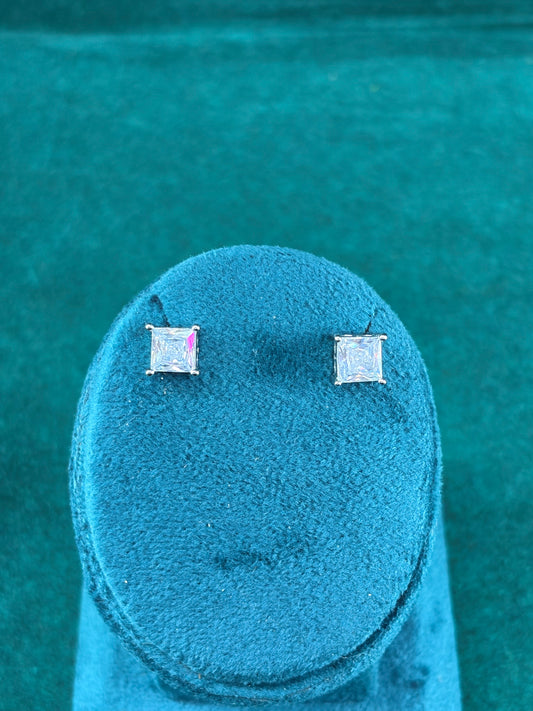 Princess Cut Stud Earrings – Prong Set, 925 Silver