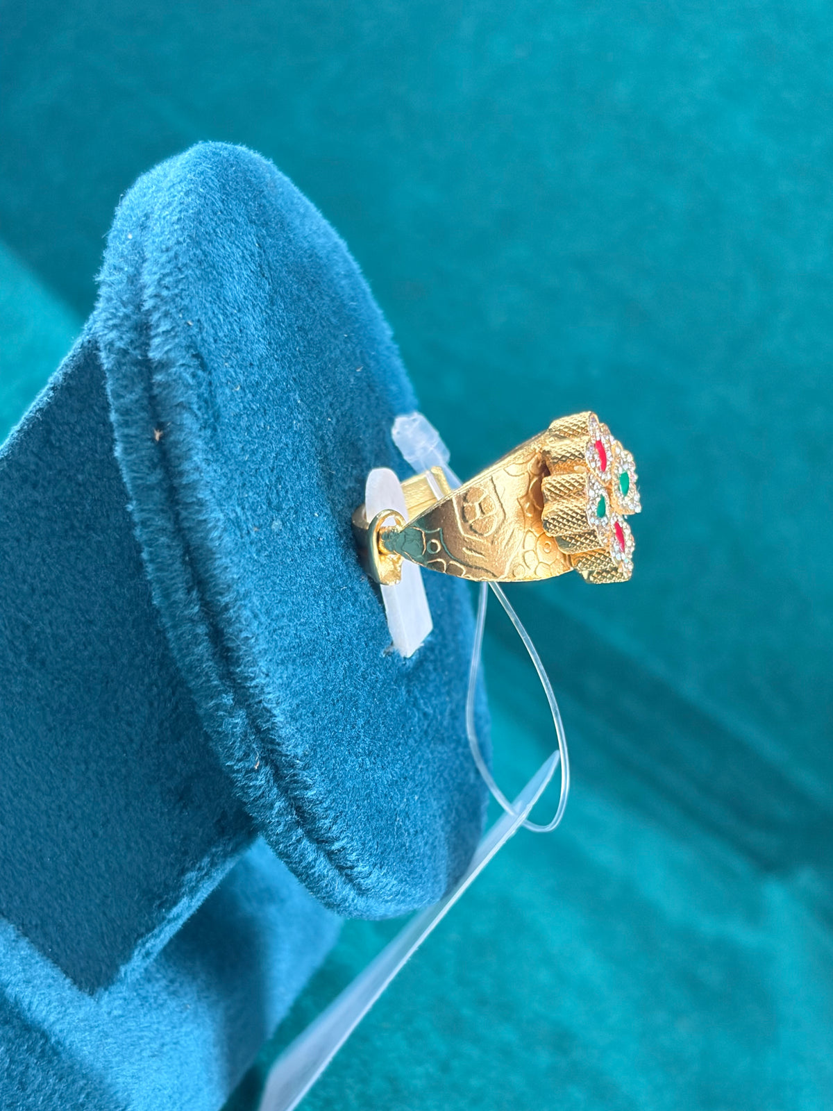 Clover Cluster Ring – Textured Gold Band, 925 Silver