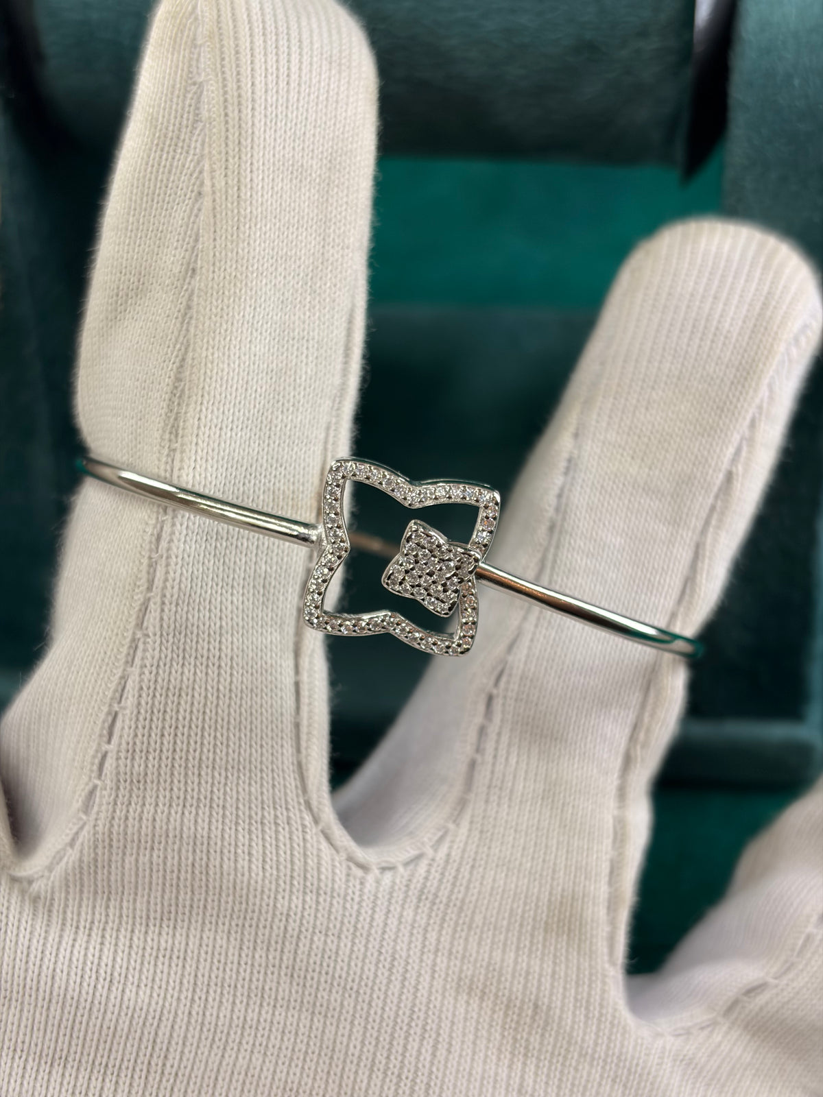Star Outline Bangle, 925 Silver