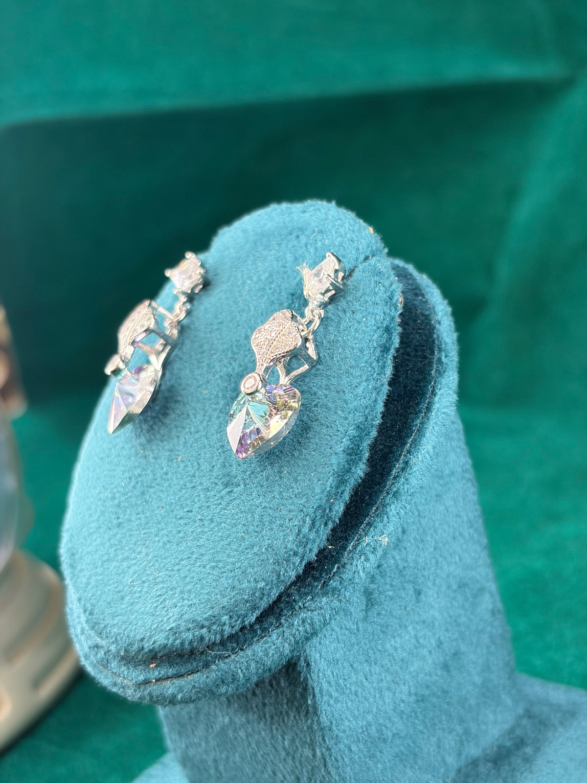 Rainbow-Tone Marquise Heart Danglers – Ornate Link, 925 Silver